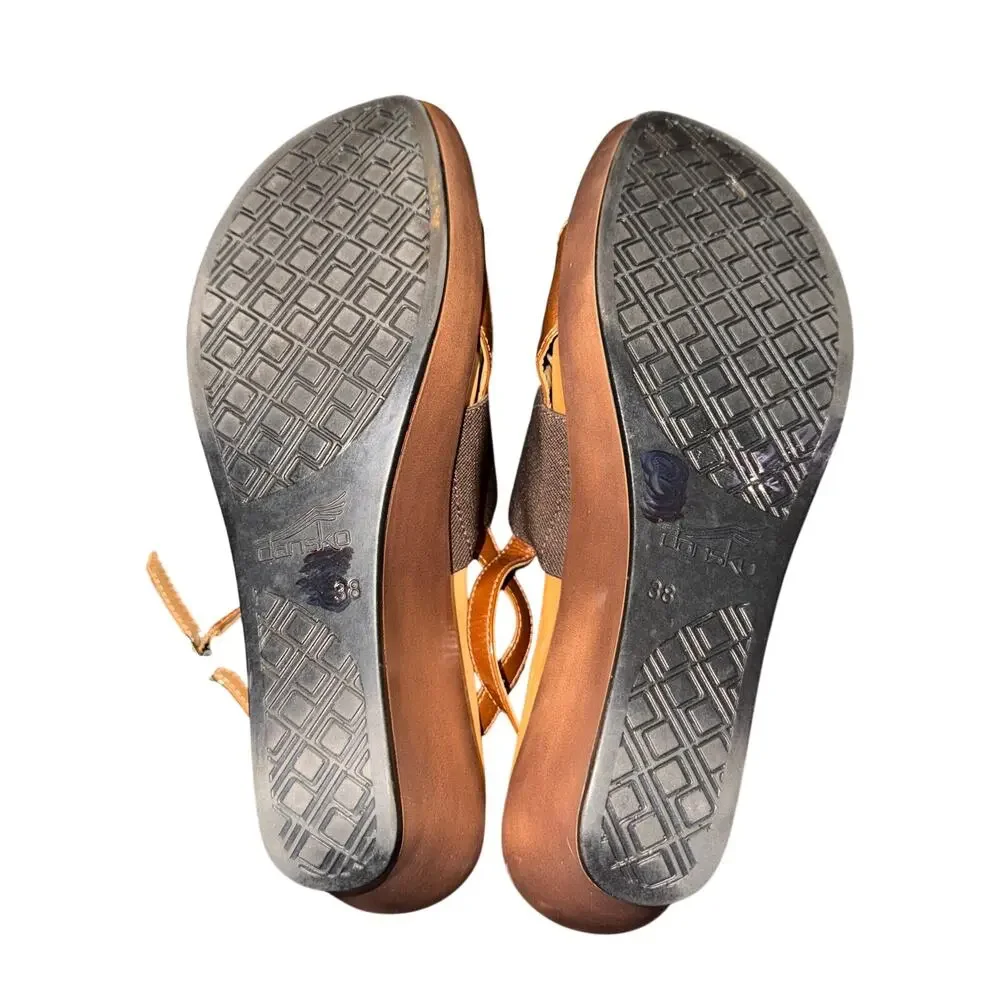 Dansko used it
